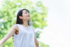 ヘルニアから解放された女性